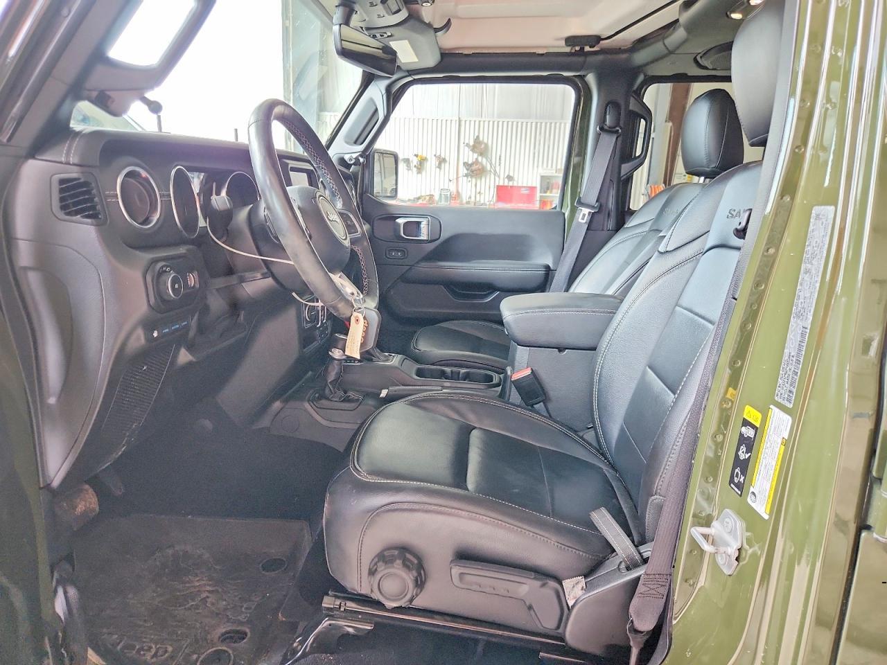 2023 Jeep Wrangler Sahara 4Xe - Image 7