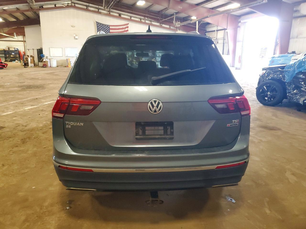 2018 Volkswagen Tiguan Se - Фото 6