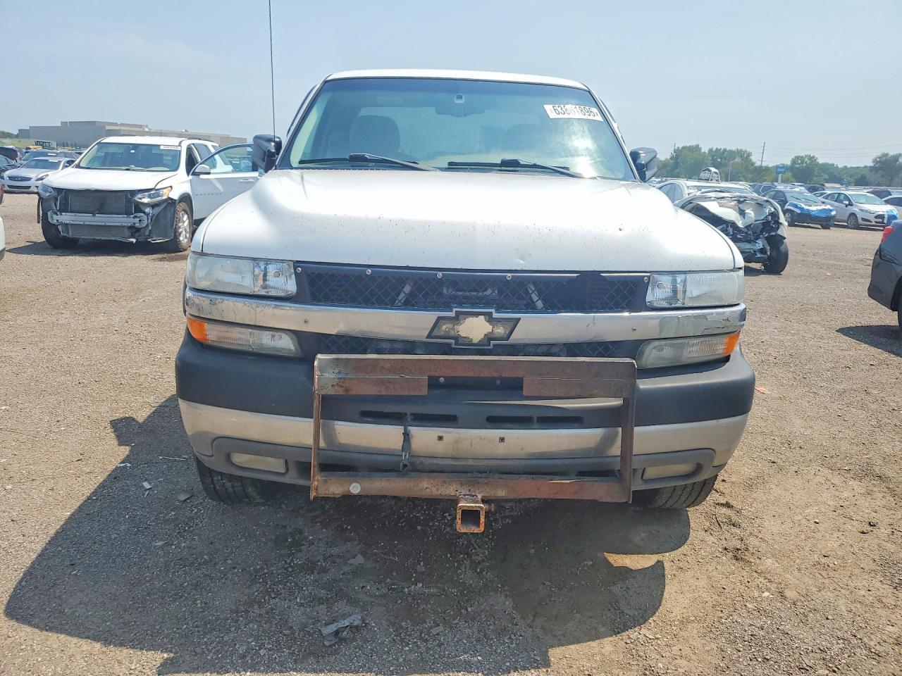 2002 Chevrolet Silverado C2500 Heavy Duty - Фото 5
