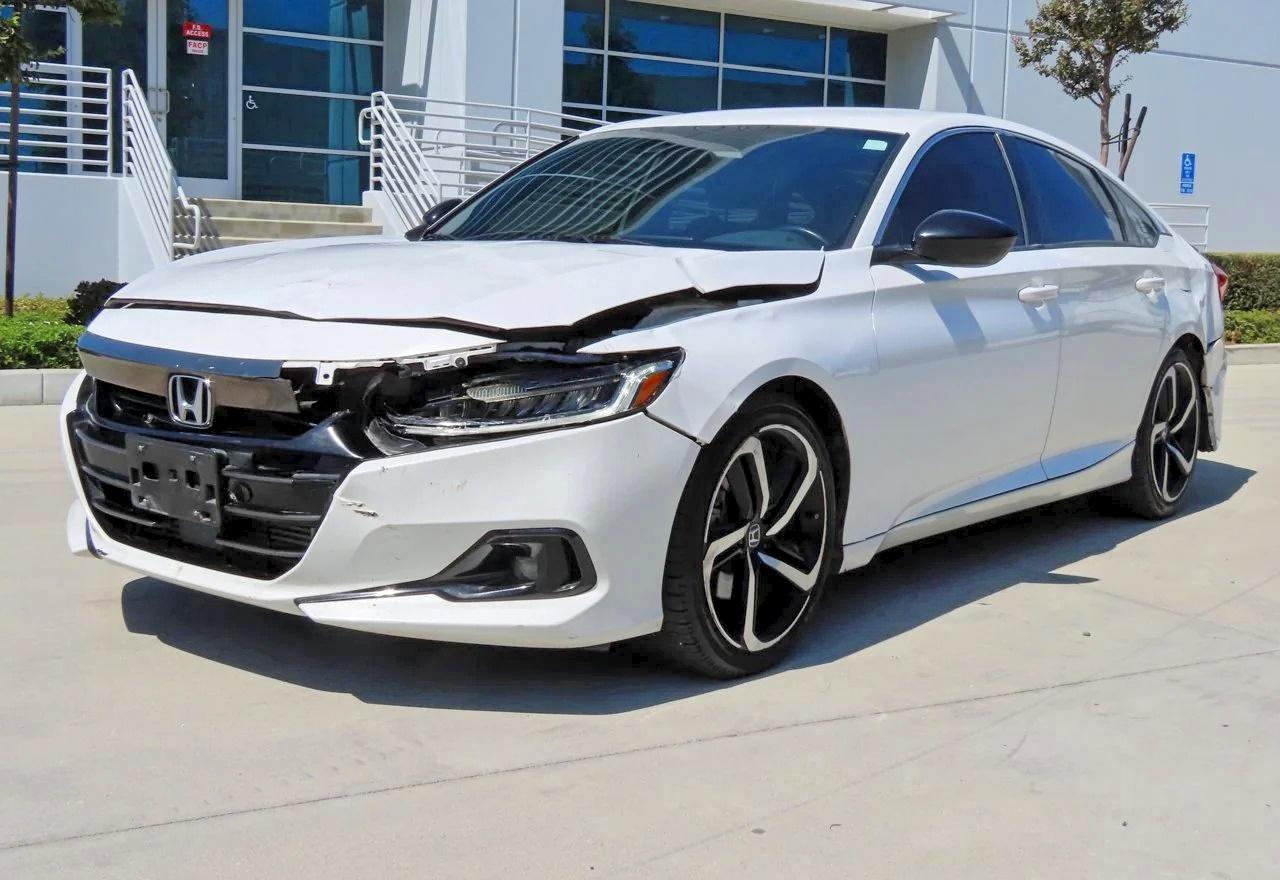 2021 Honda Accord Sport - Фото 2