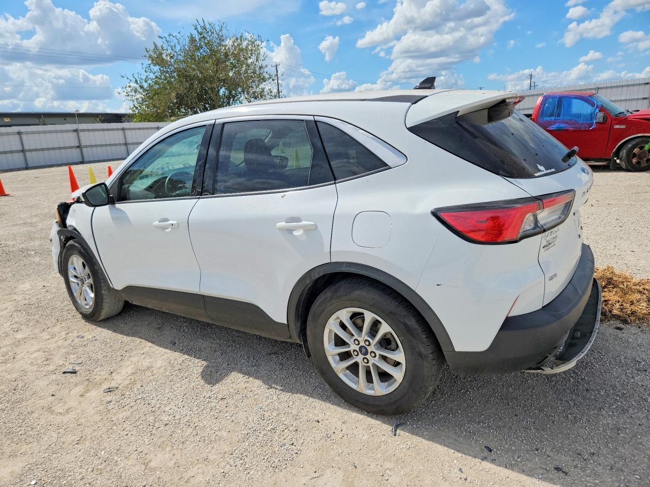 2020 Ford Escape Se - Image 2