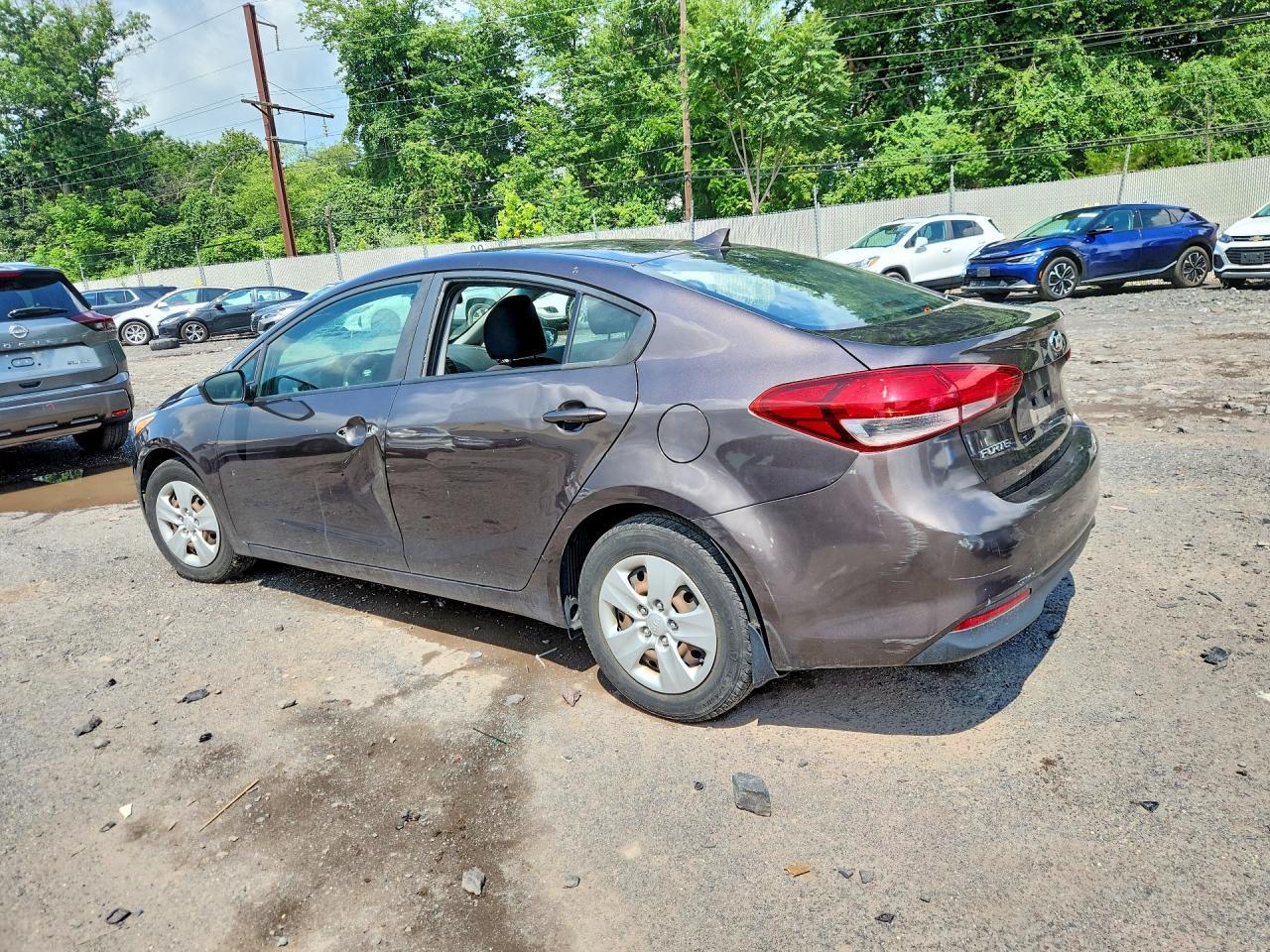 2017 Kia Forte Lx - Фото 2