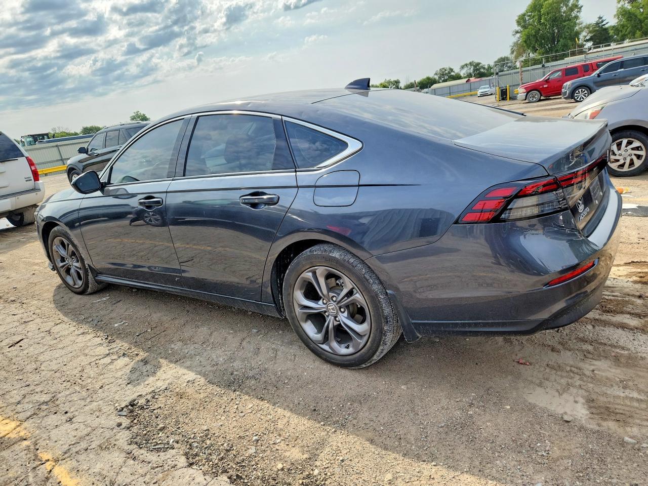 2024 Honda Accord Ex - Фото 2