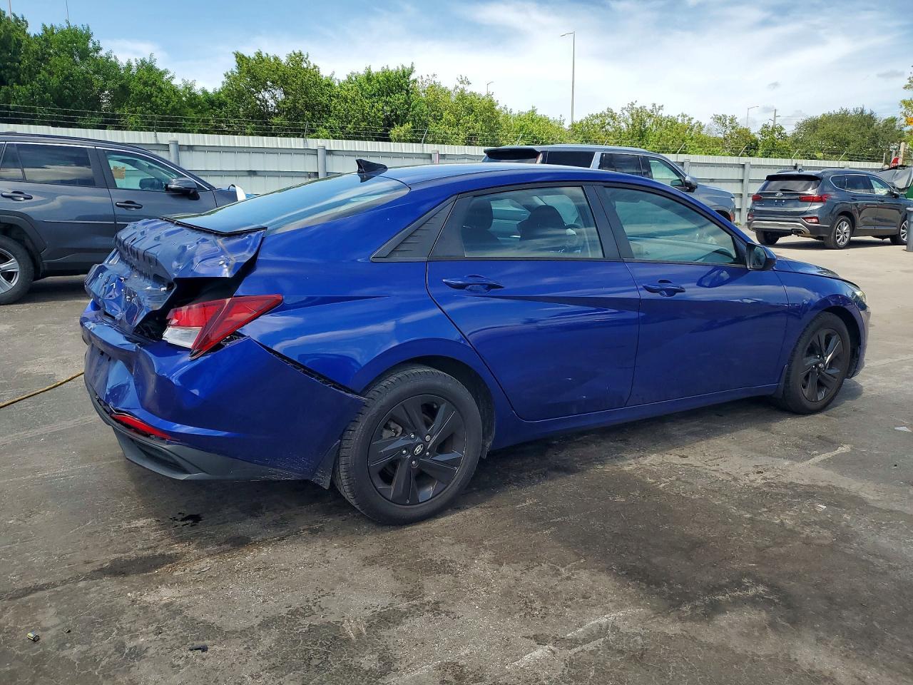 2021 Hyundai Elantra Sel - Image 3