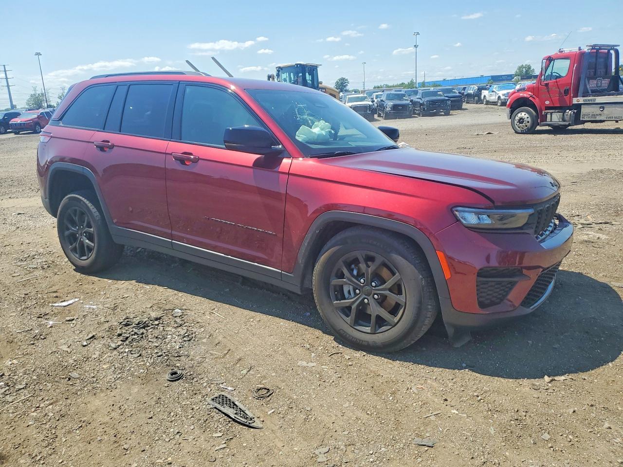 2024 Jeep Grand Cherokee Laredo - Image 4