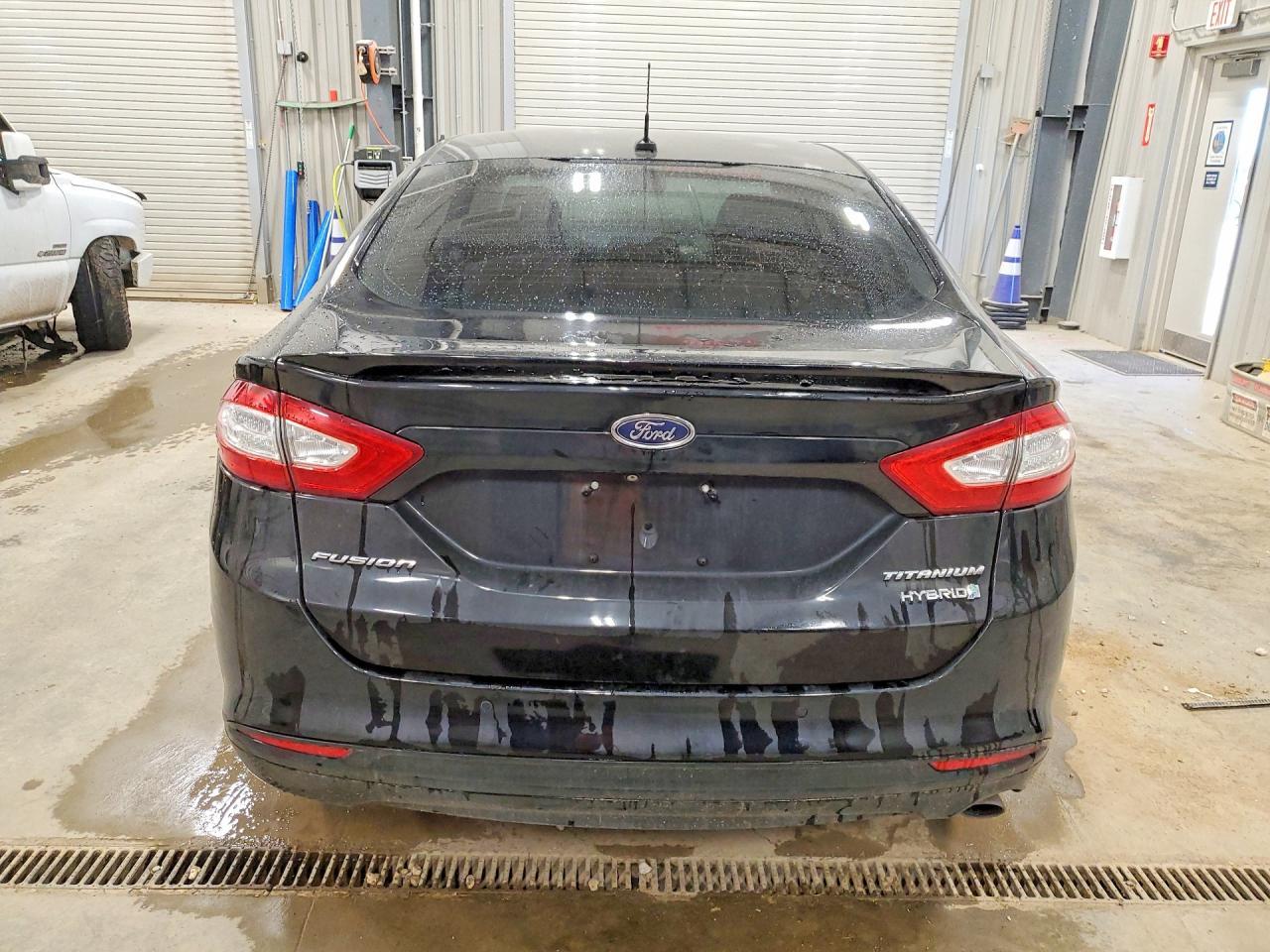 2016 Ford Fusion Titanium Hev - Image 6