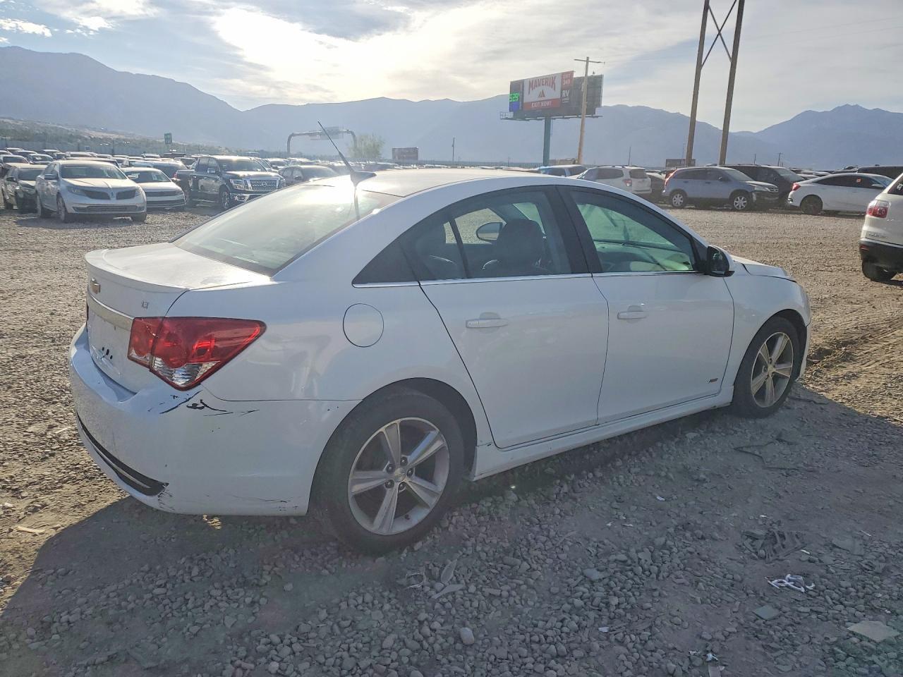 2014 Chevrolet Cruze Lt - Image 3