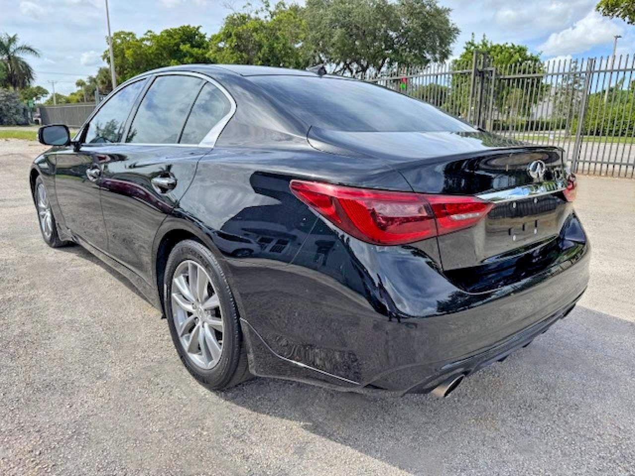 2021 Infi Q50 Pure - Фото 2