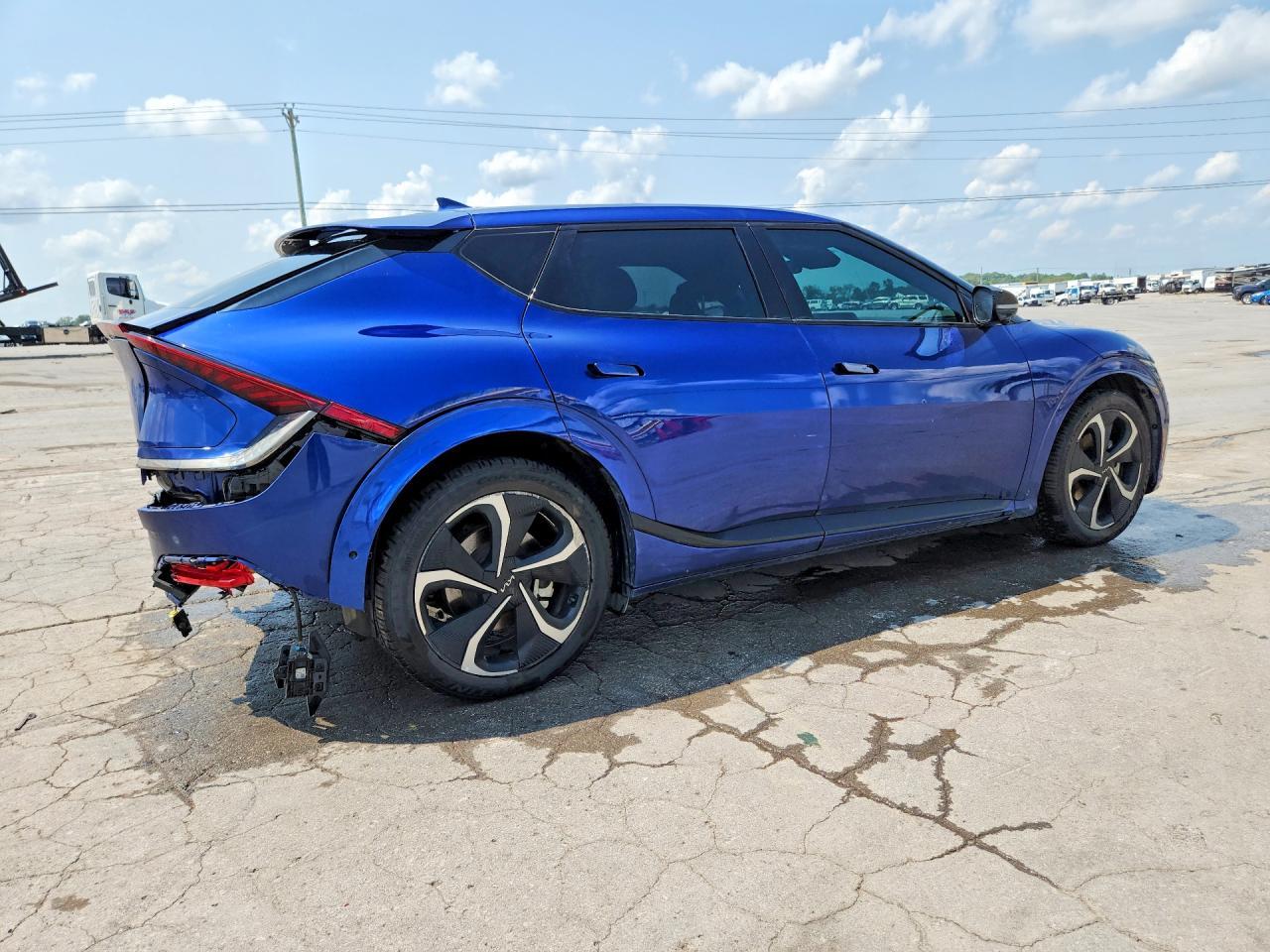 2022 Kia Ev6 Gt Line - Фото 3