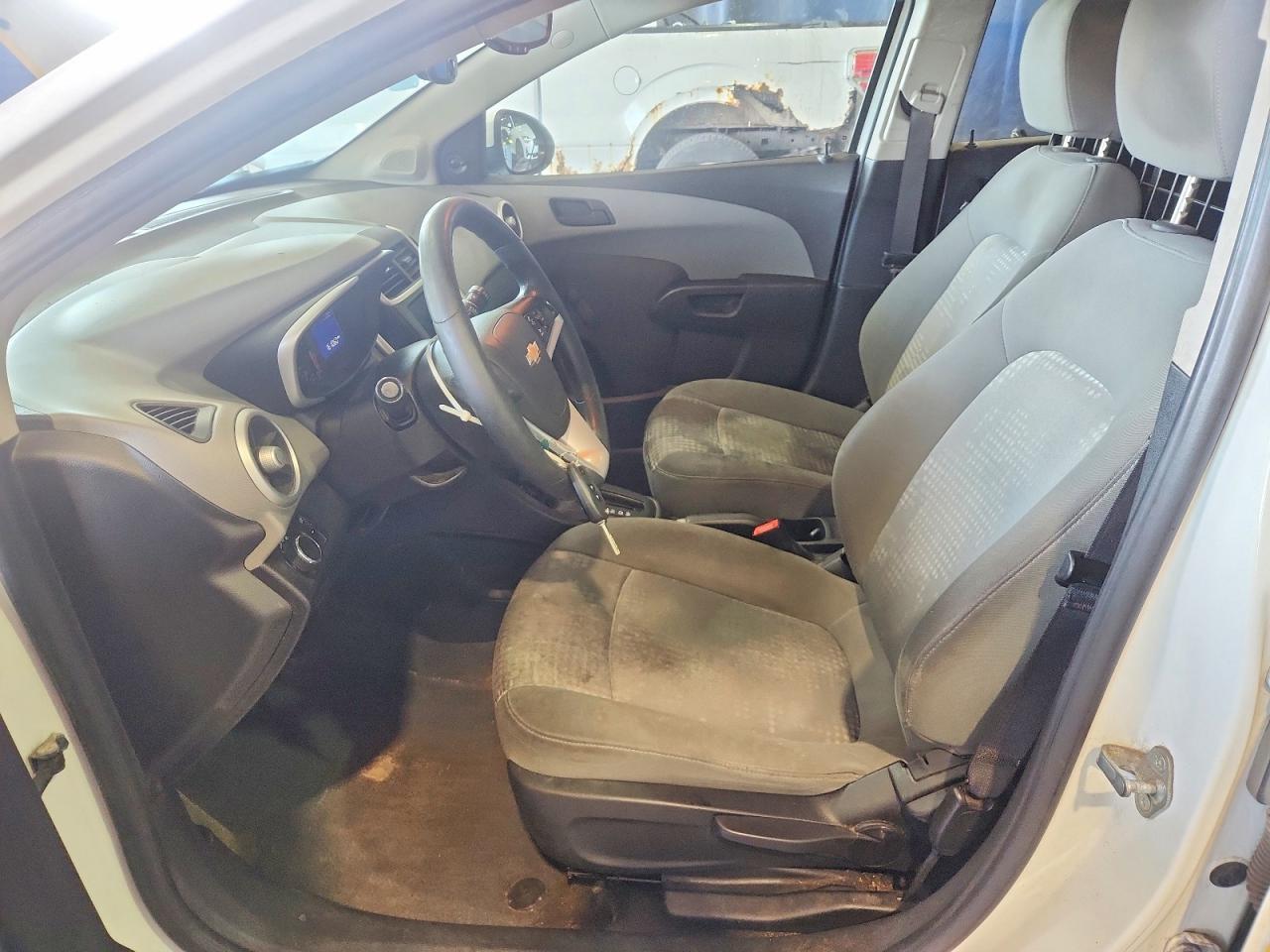2020 Chevrolet Sonic - Image 7