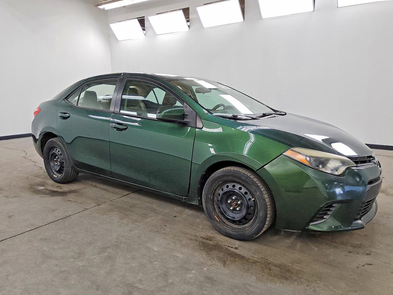 2015 Toyota Corolla Le - Фото 4