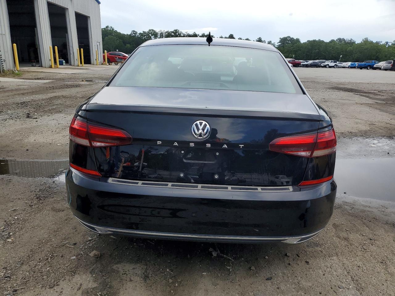 2020 Volkswagen Passat S - Фото 6
