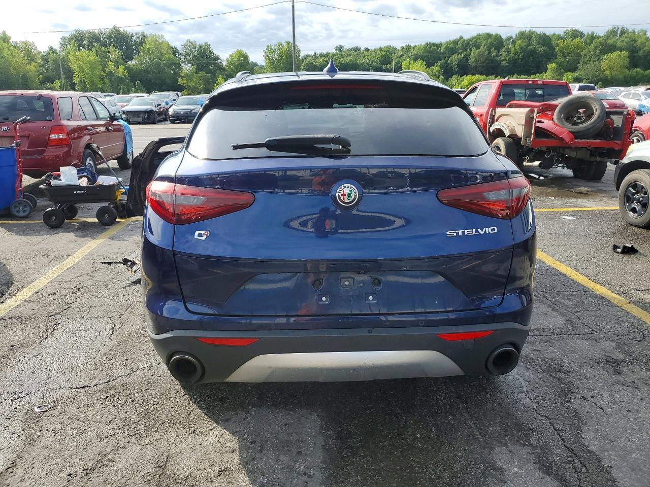 2018 Alfa Romeo Stelvio Sport - Фото 6