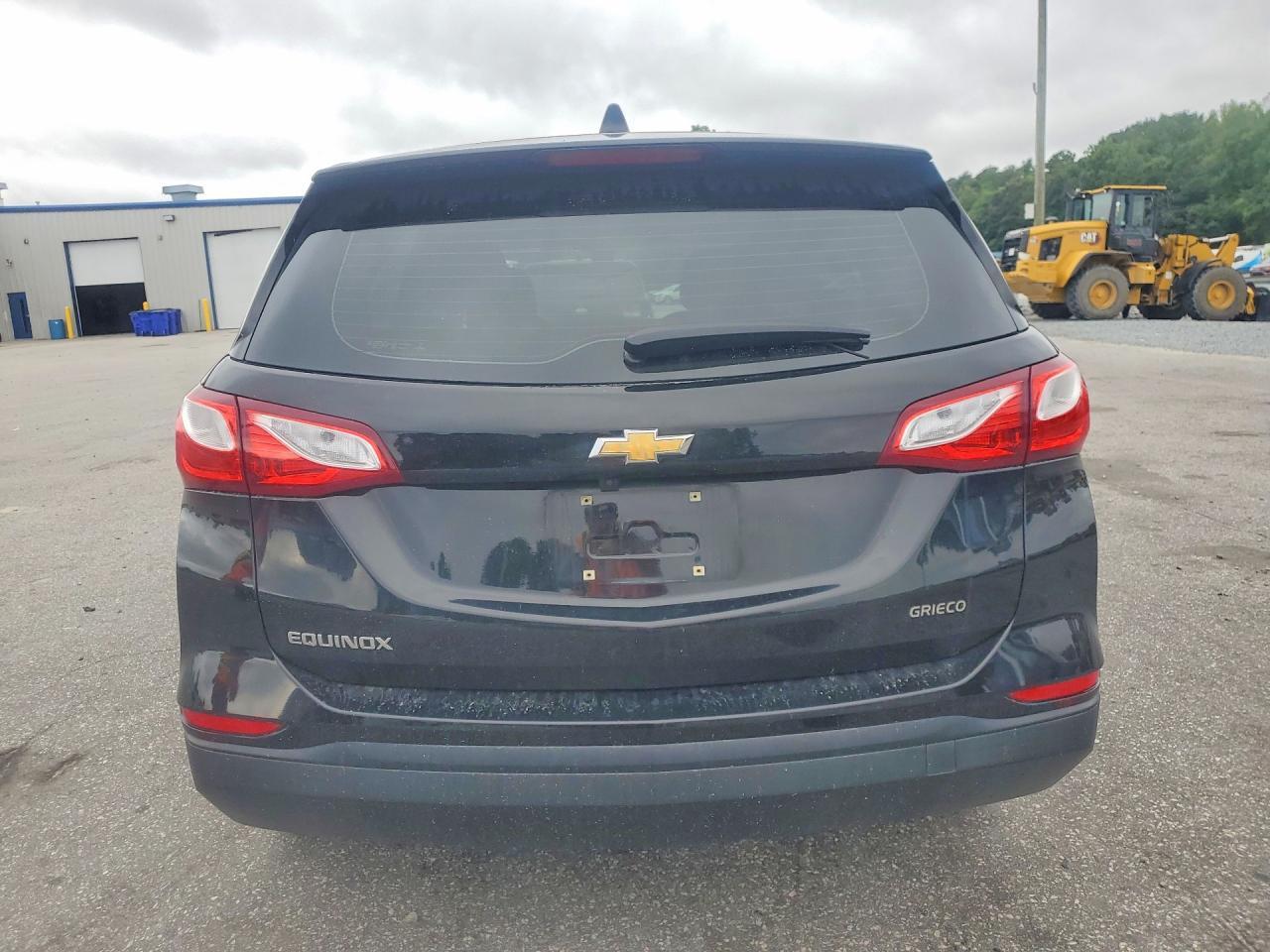 2021 Chevrolet Equinox Ls - Image 6