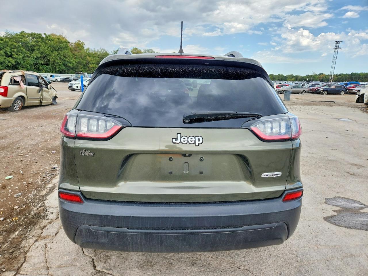 2019 Jeep Cherokee Latitude - Image 6