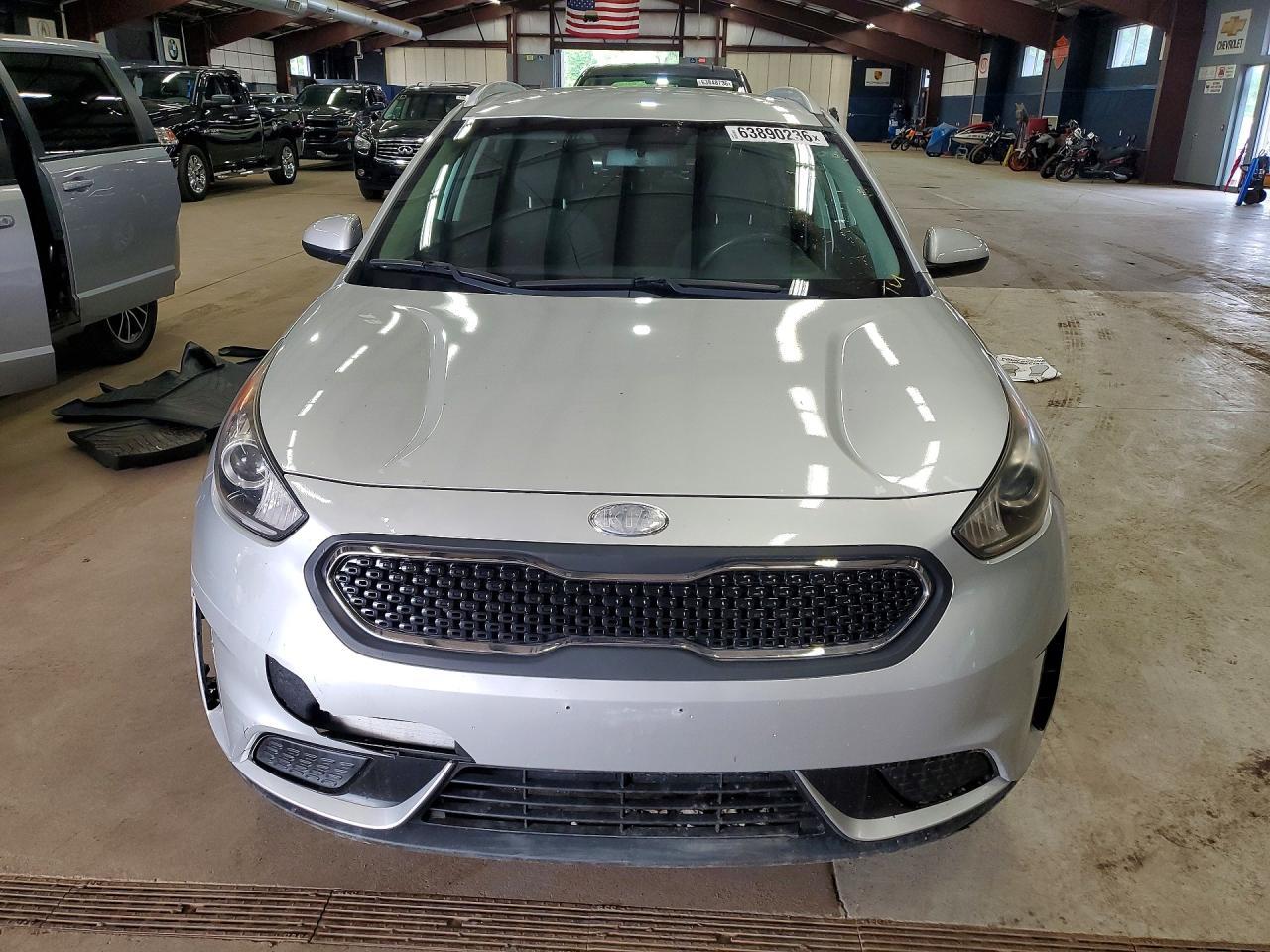2018 Kia Niro Lx - Image 5