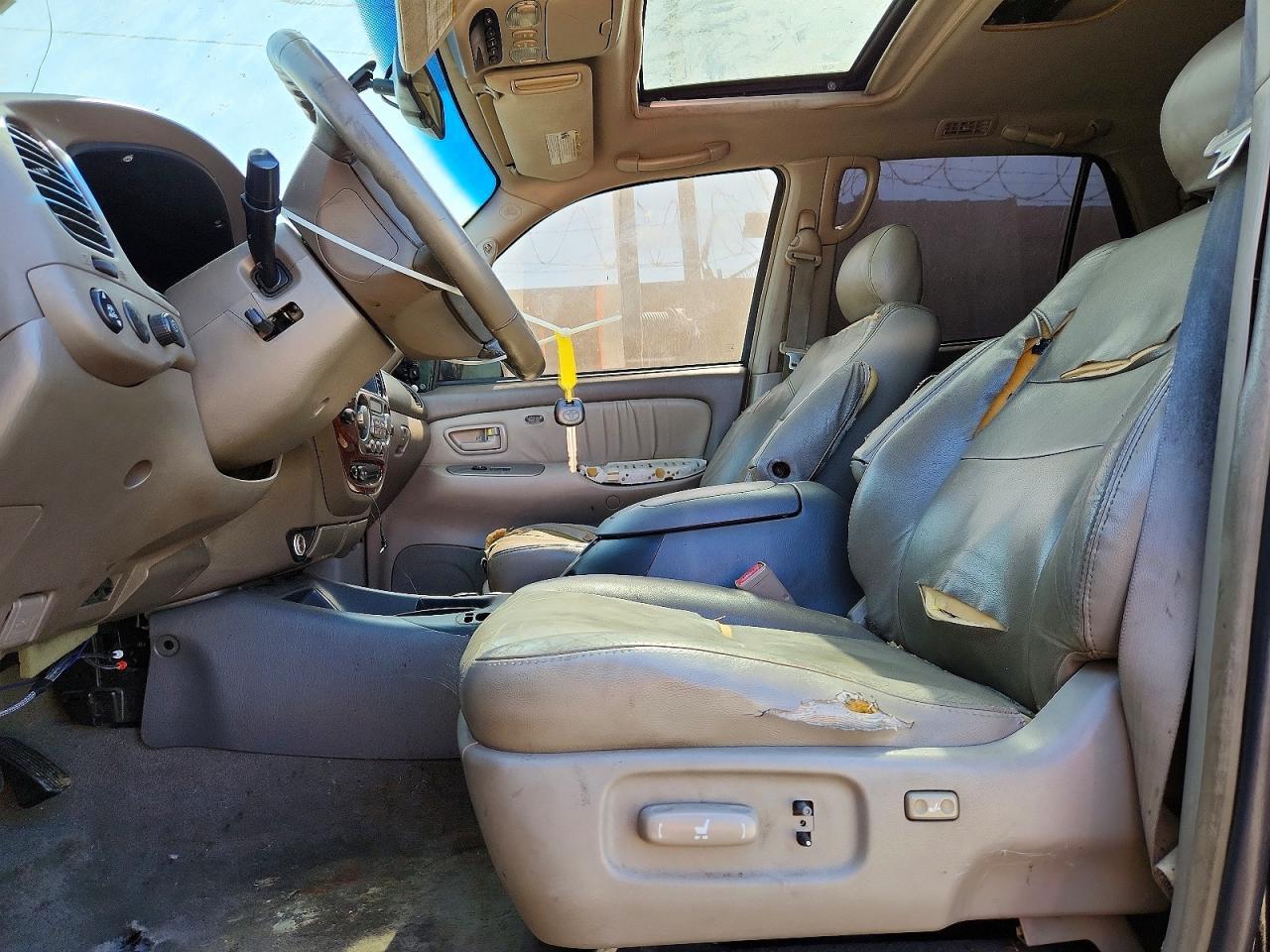 2007 Toyota Sequoia Limited - Image 7
