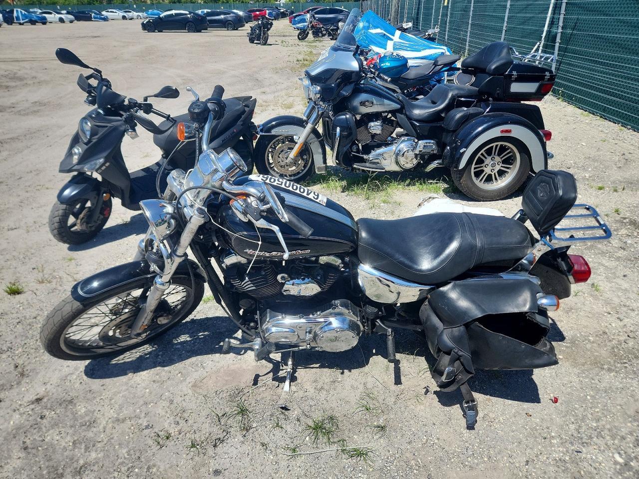 2005 Harley-Davidson Xl1200 C - Фото 3