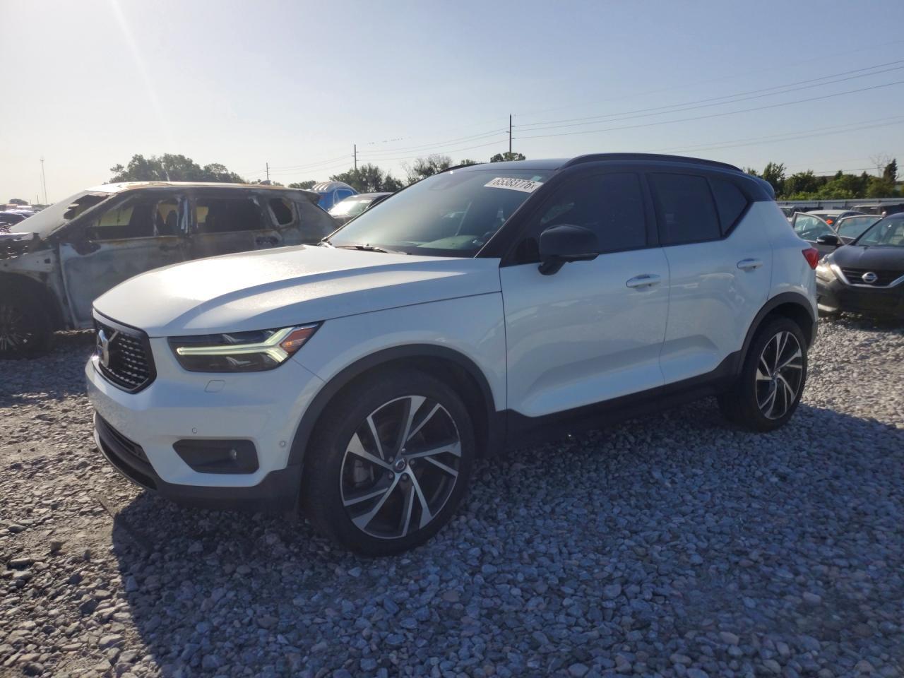 2020 Volvo Xc40 T5 R-Design