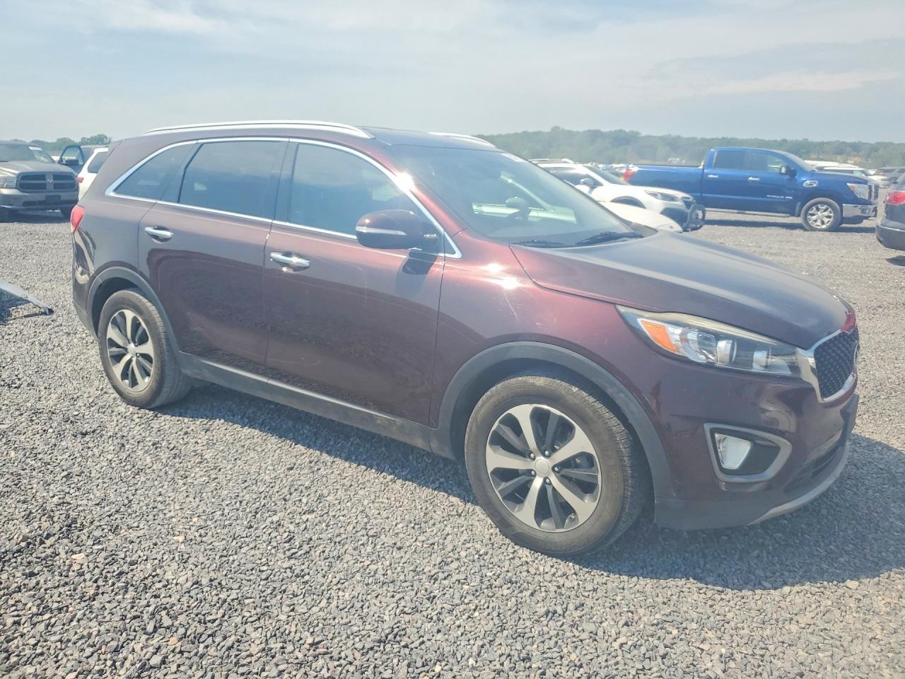 2016 Kia Sorento Ex - Image 4