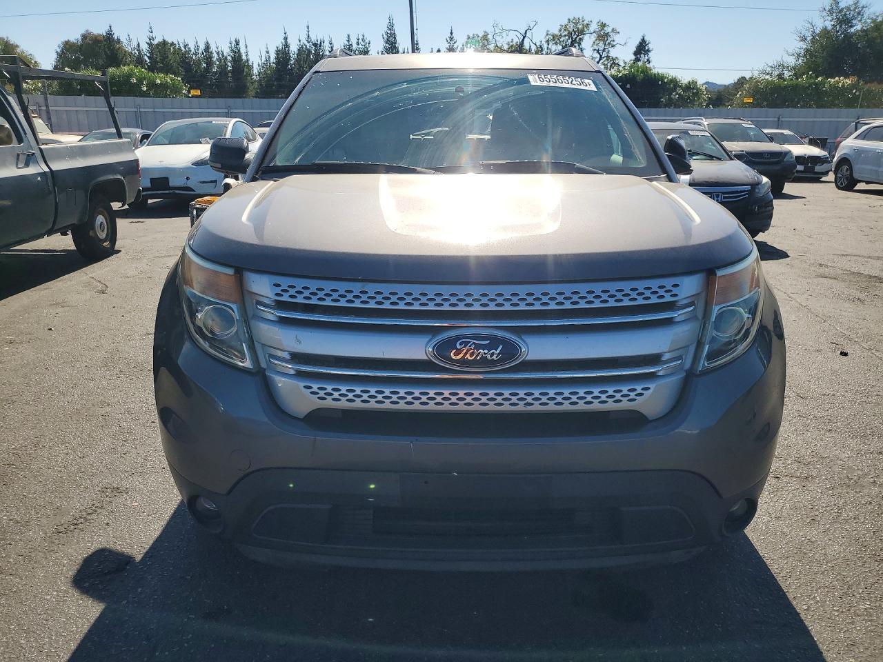 2013 Ford Explorer Xlt - Image 5