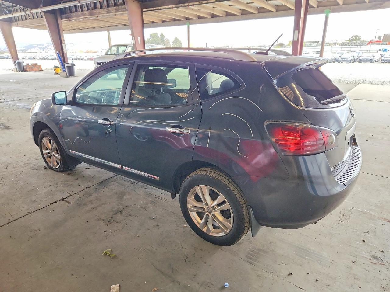 2015 Nissan Rogue Select S - Фото 2