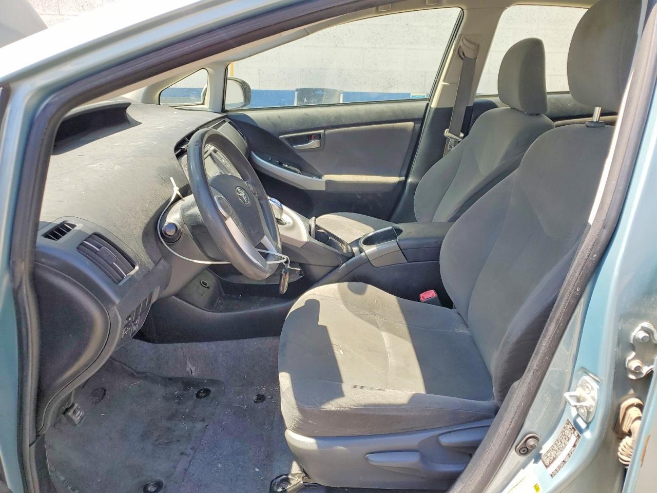 2013 Toyota Prius Two - Image 7