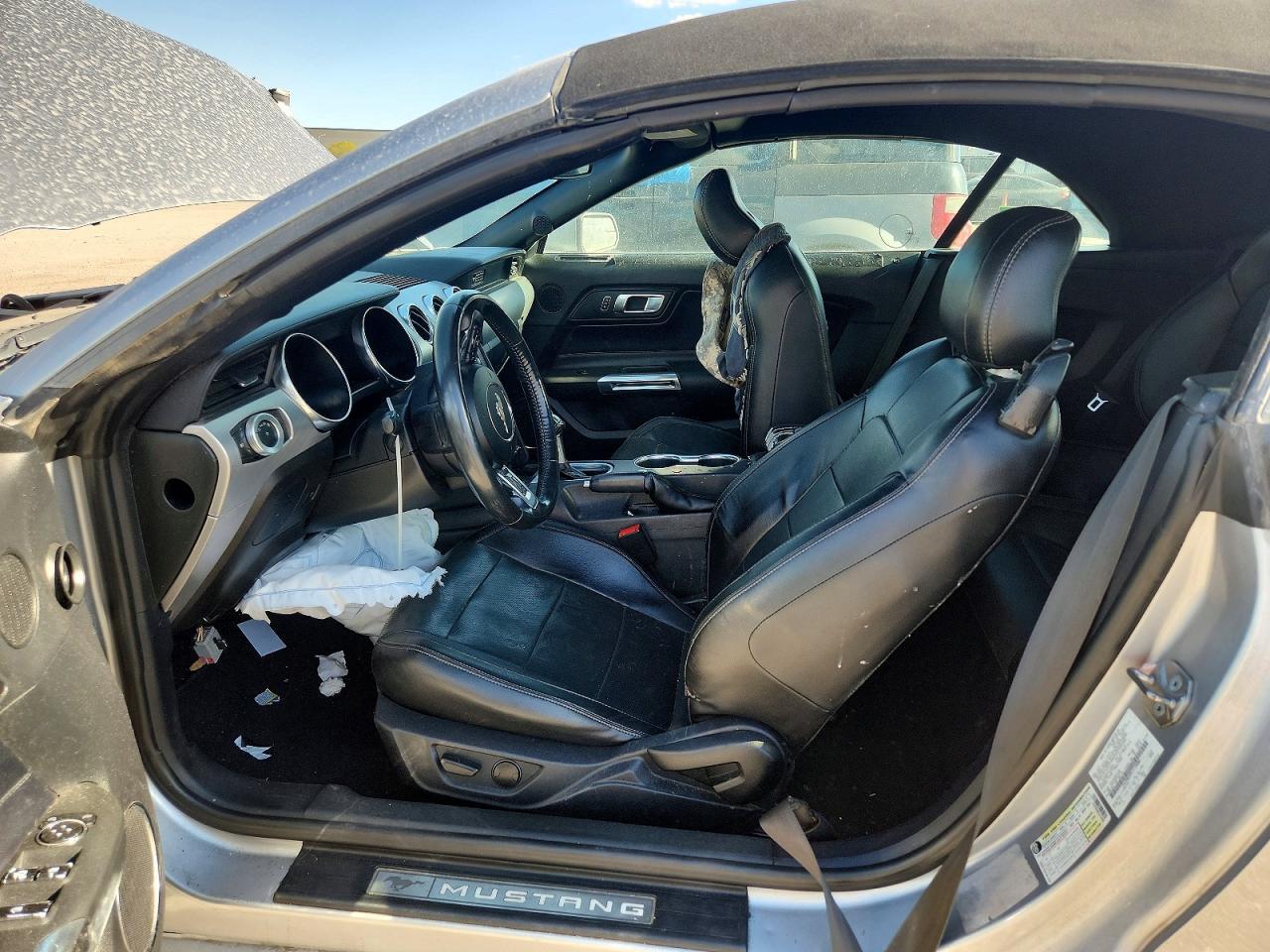 2020 Ford Mustang - Image 7