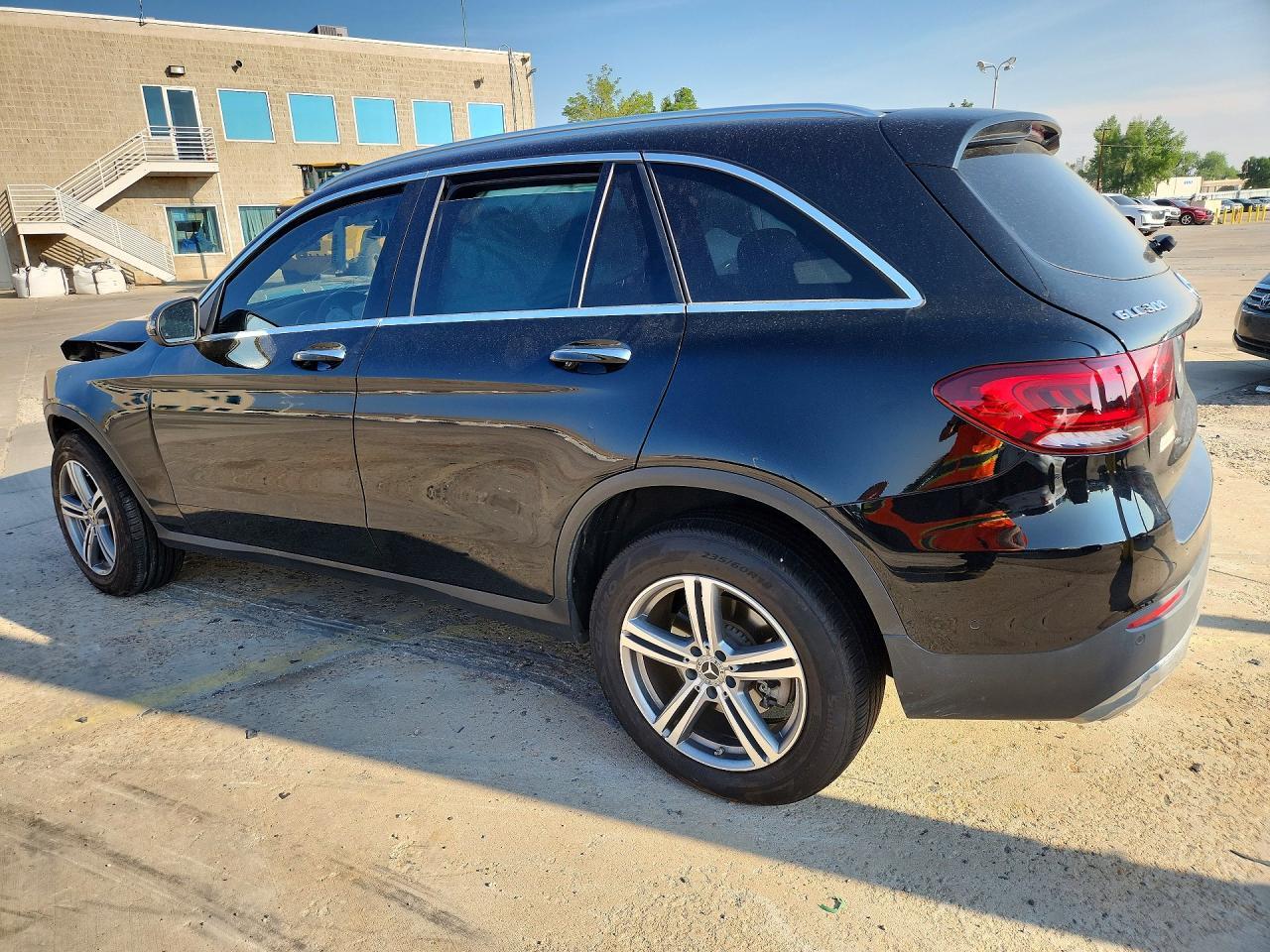 2021 Mercedes-Benz Glc 300 4Matic - Image 3