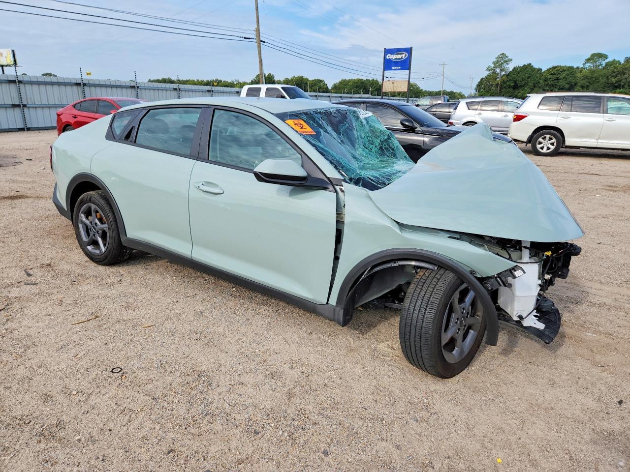 2025 Kia K4 Lxs - Image 4