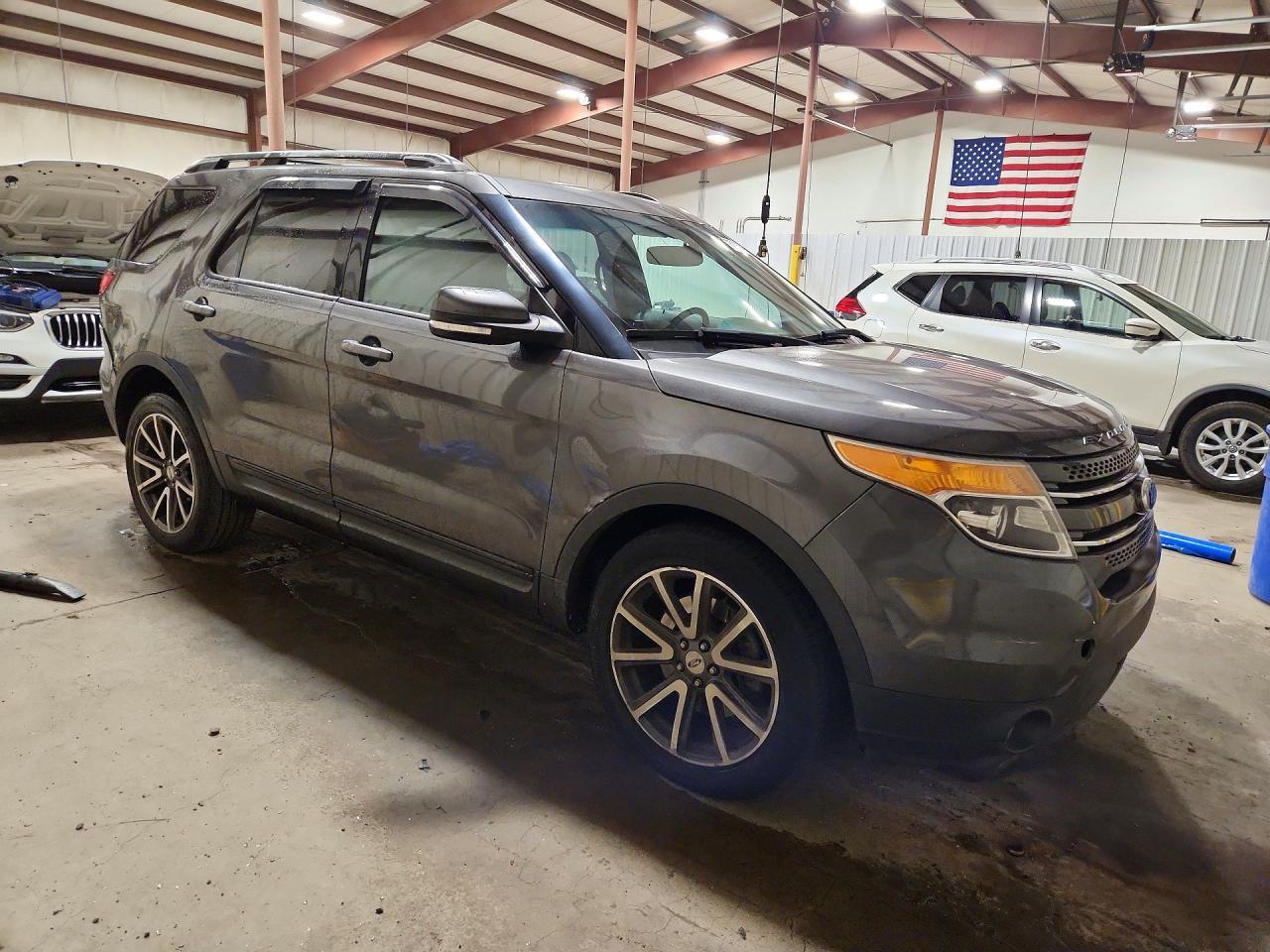 2015 Ford Explorer Xlt - Image 4