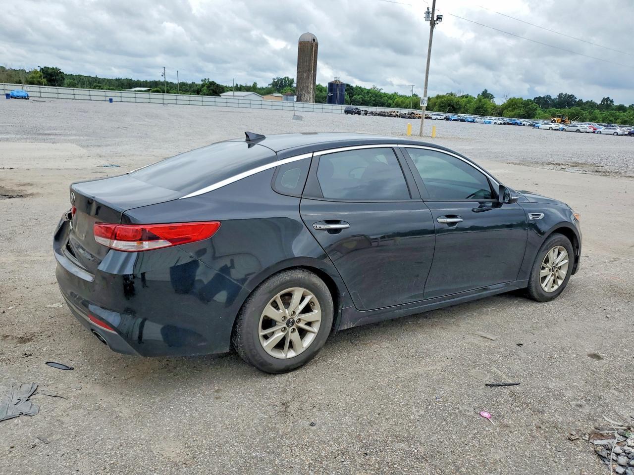 2016 Kia Optima Lx - Фото 3