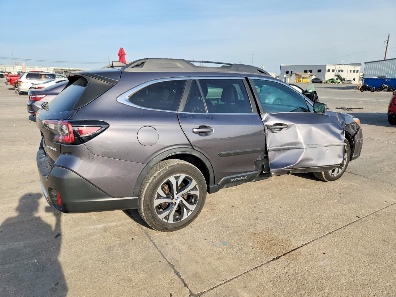 2022 Subaru Outback Limited - Фото 3