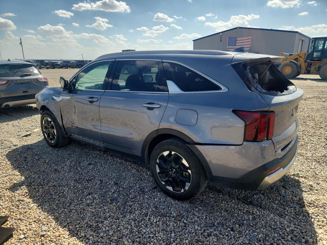 2024 Kia Sorento S - Фото 2