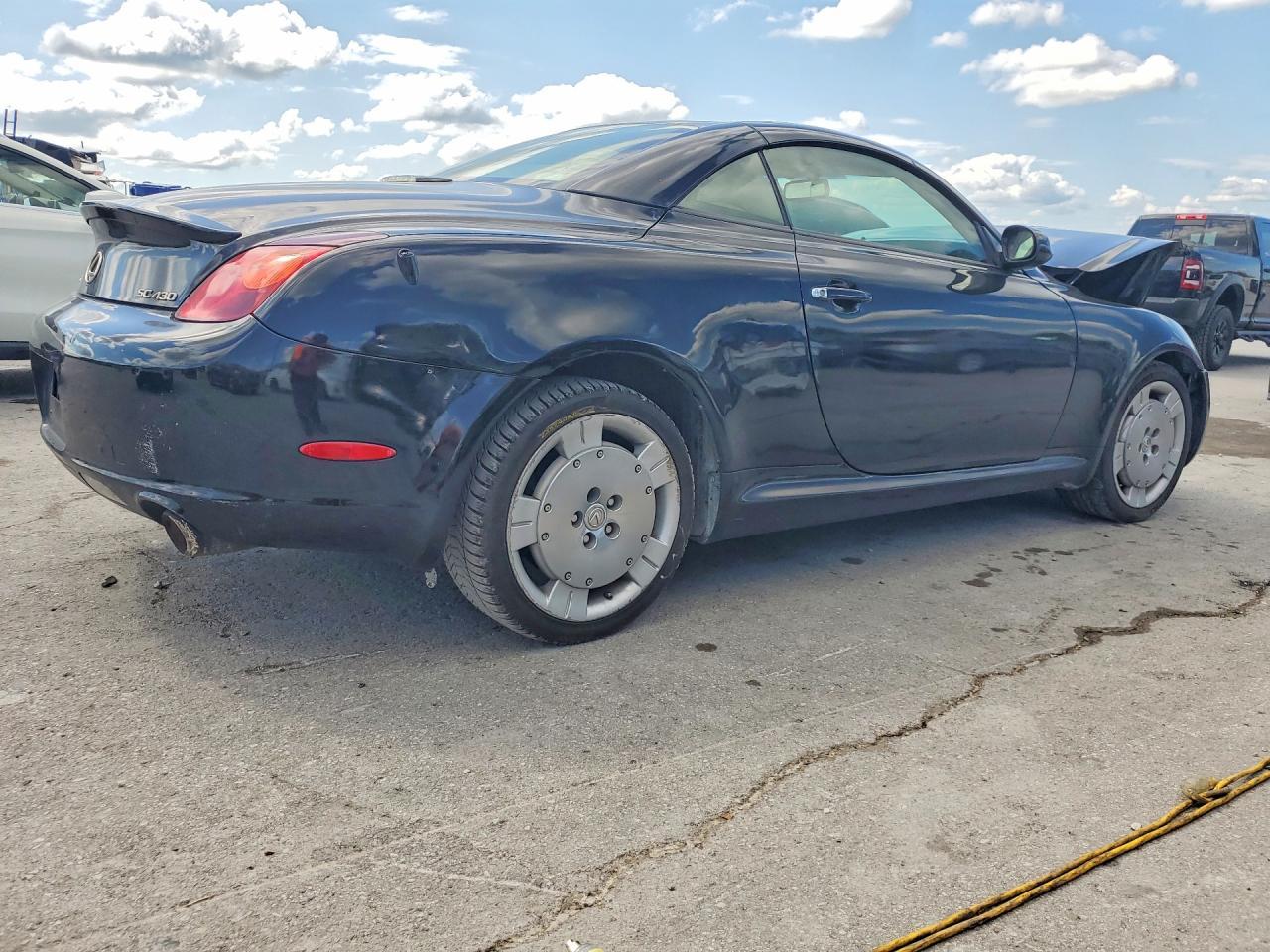 2003 Lexus Sc 430 - Image 3