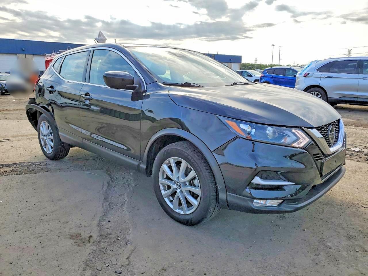 2021 Nissan Rogue Sport S - Image 4