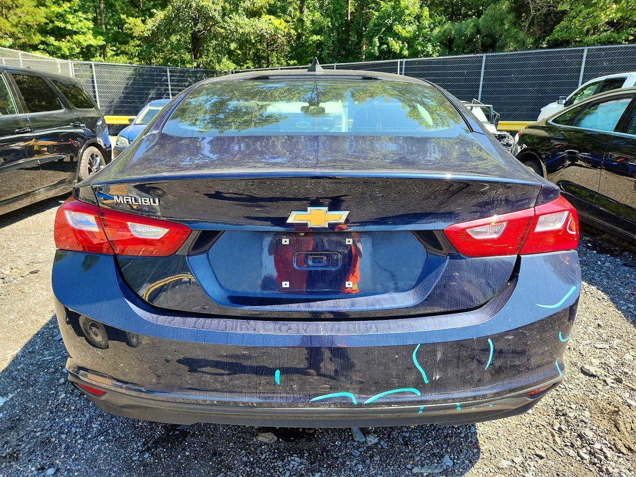 2017 Chevrolet Malibu Ls - Image 6