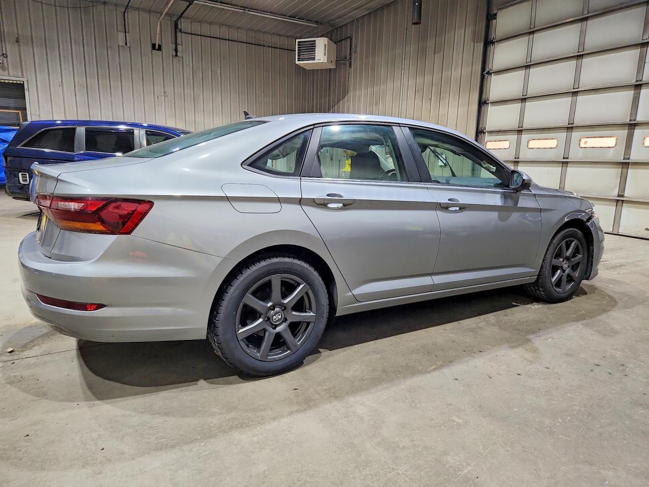 2019 Volkswagen Jetta S - Фото 3