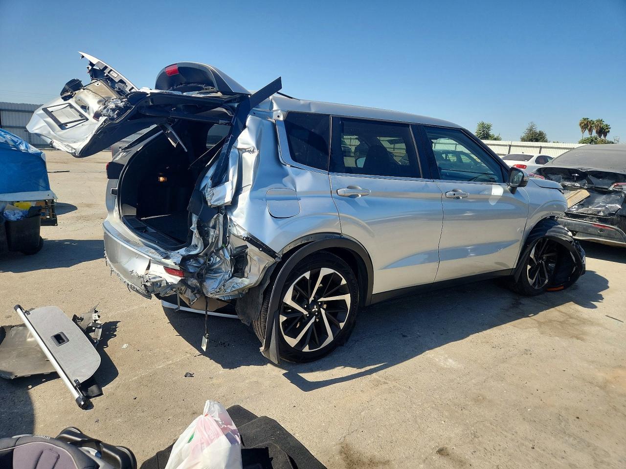 2024 Mitsubishi Outlander Se - Фото 3