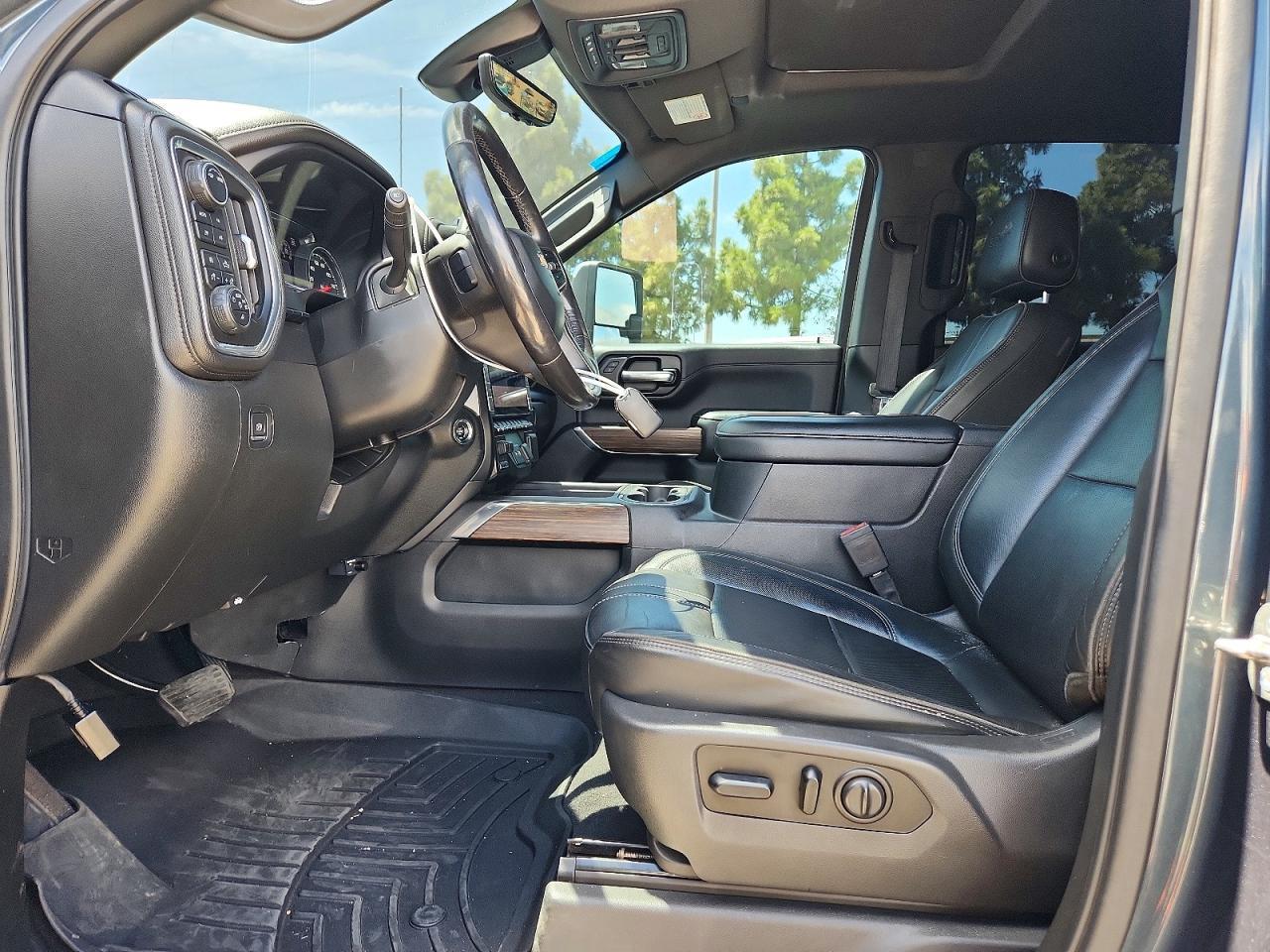 2020 Chevrolet Silverado K2500 High Country - Фото 7