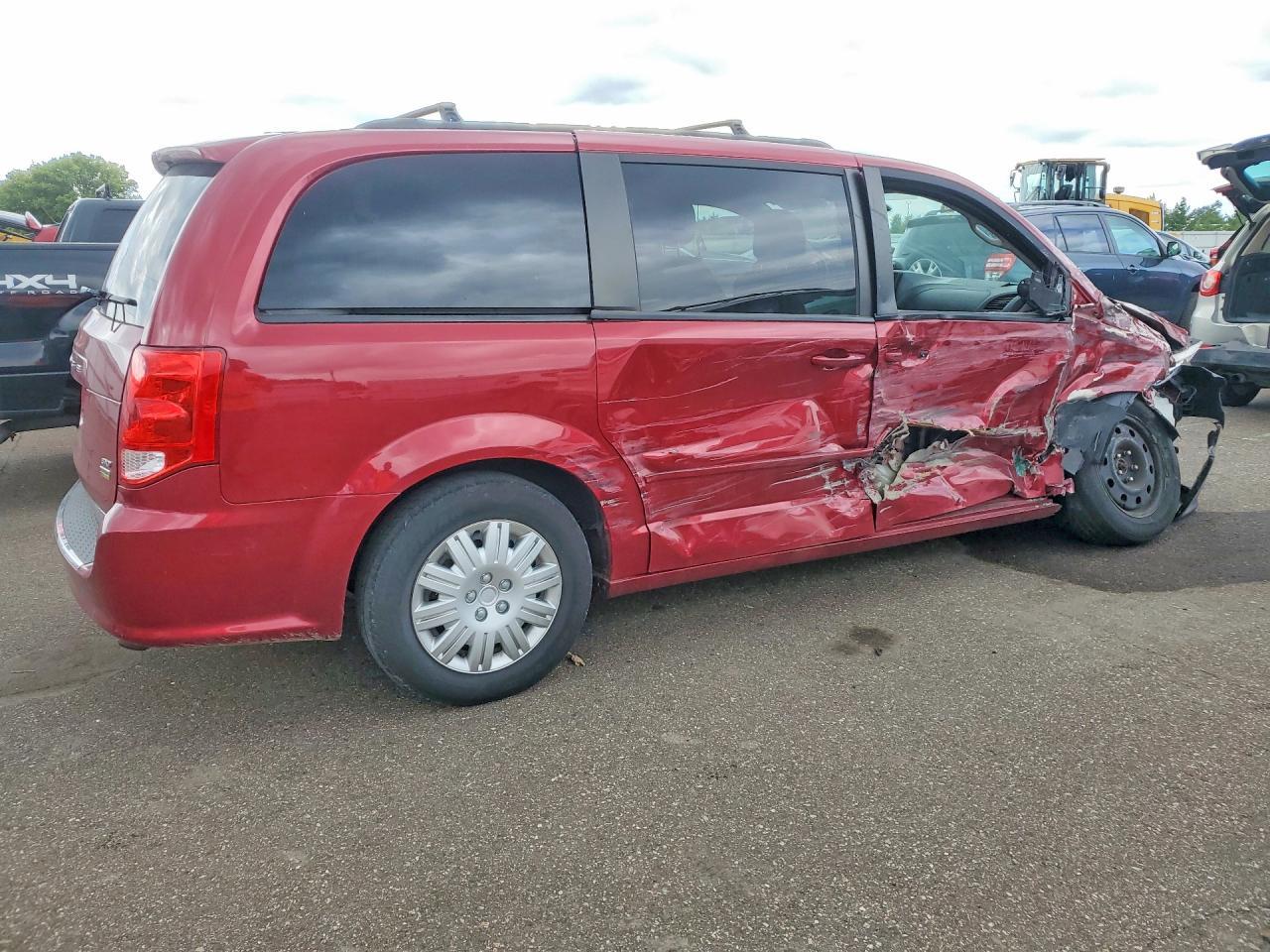 2014 Dodge Grand Caravan Sxt - Фото 3