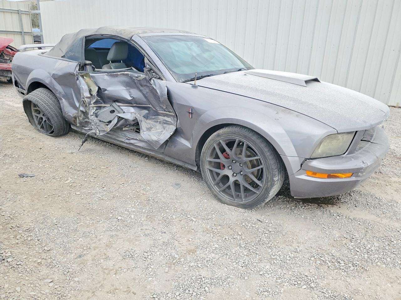 2006 Ford Mustang - Фото 4