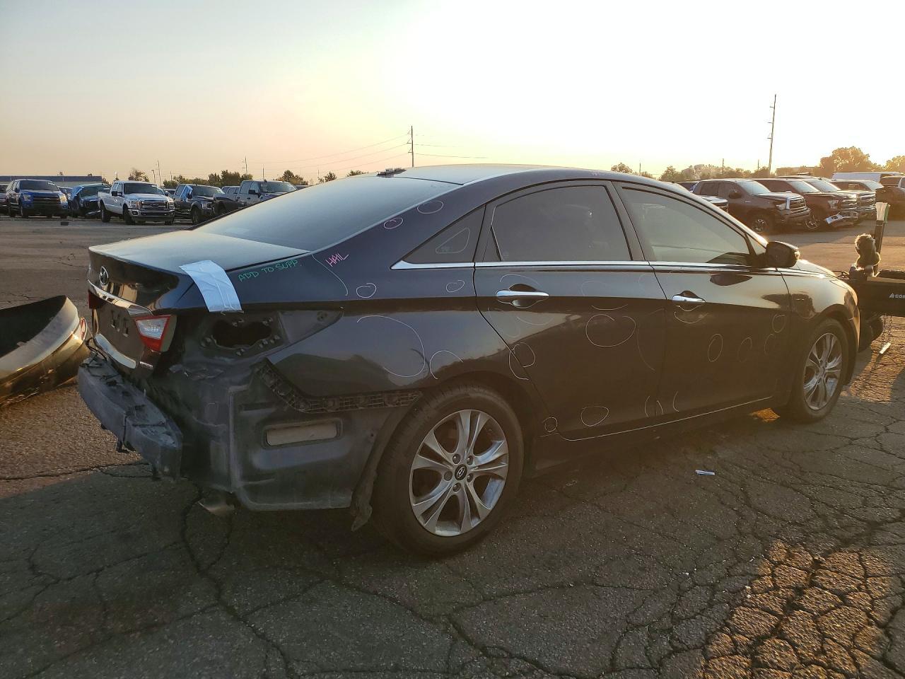 2013 Hyundai Sonata Limited - Image 3