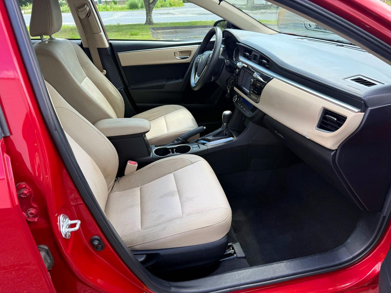 2014 Toyota Corolla Le - Image 5