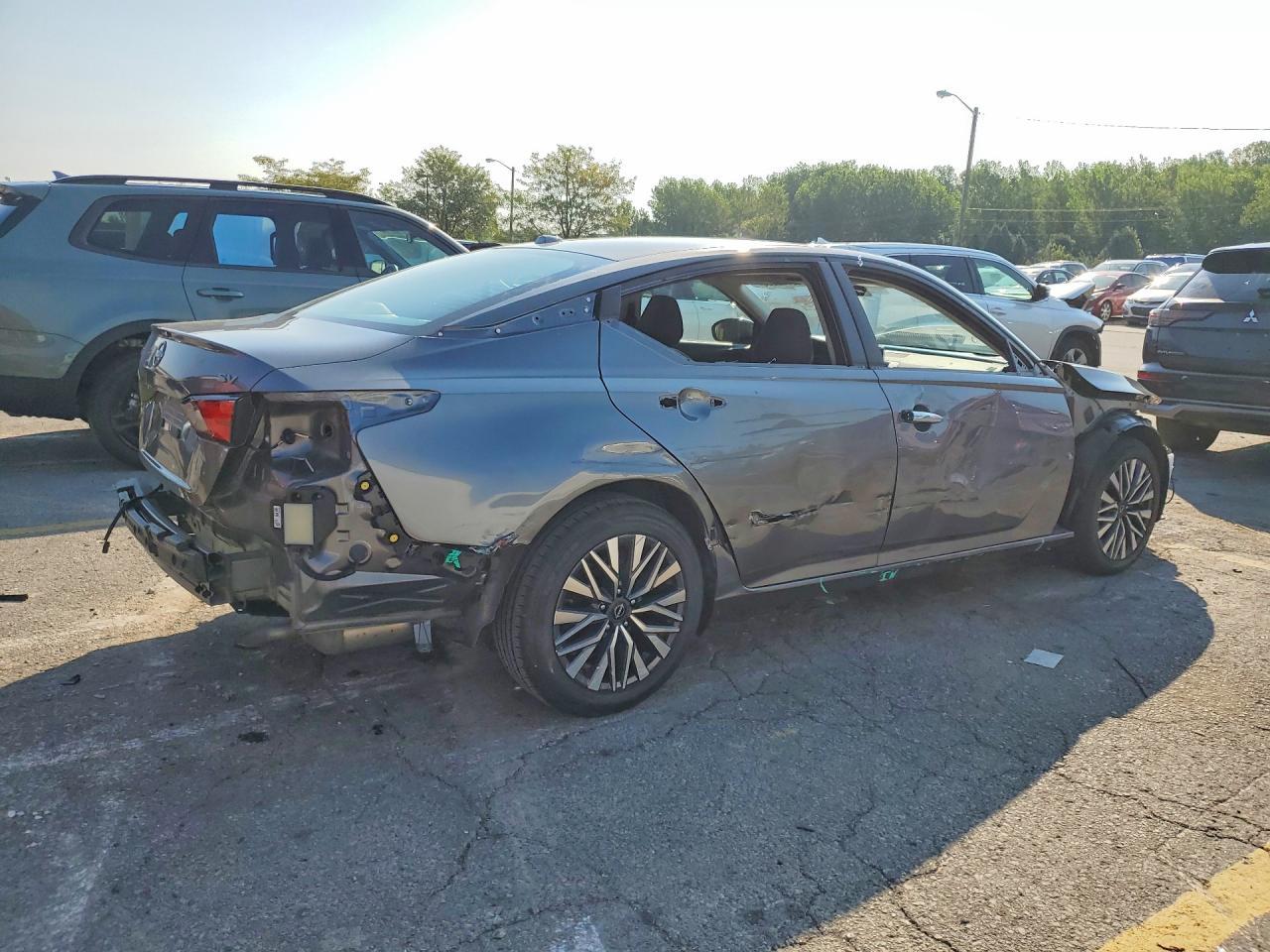 2024 Nissan Altima Sv - Фото 3