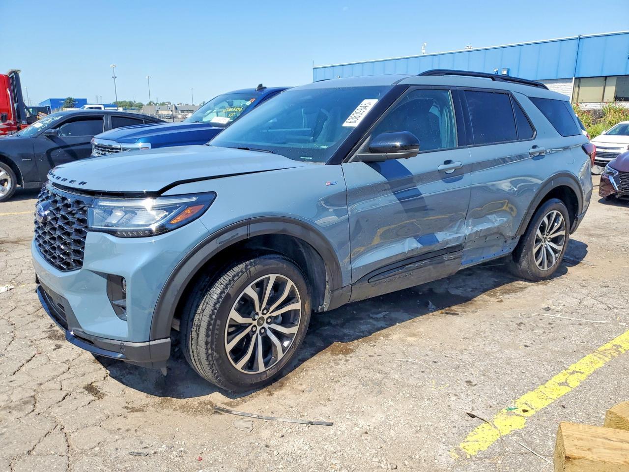 2025 Ford Explorer St-Line