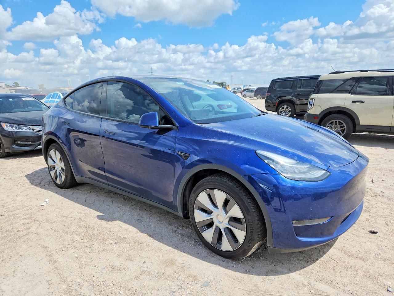 2022 Tesla Model Y - Фото 4