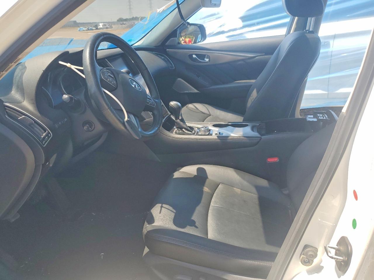 2017 Infiniti Q50 3.0T Premium - Image 7