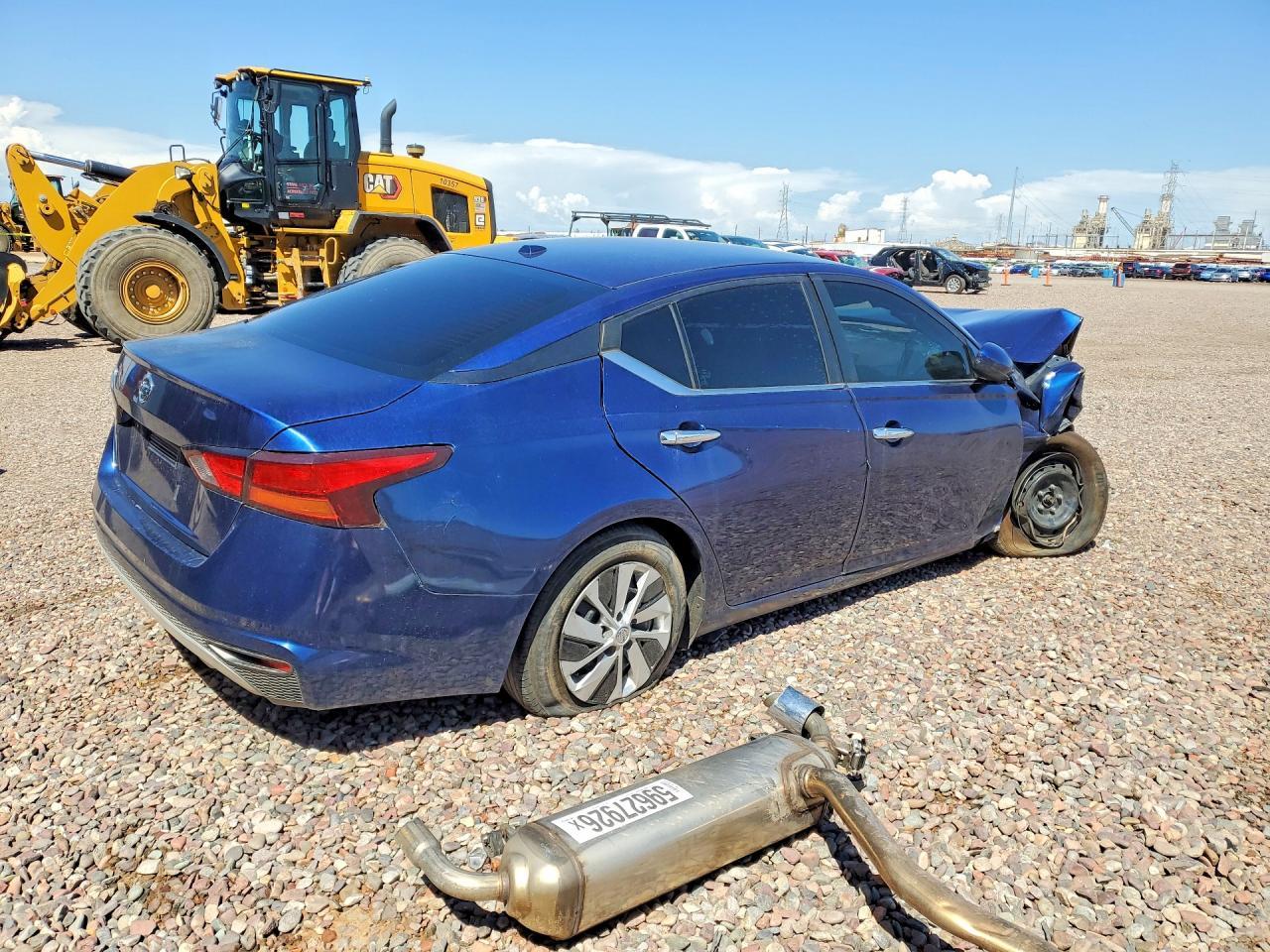 2020 Nissan Altima S - Фото 3