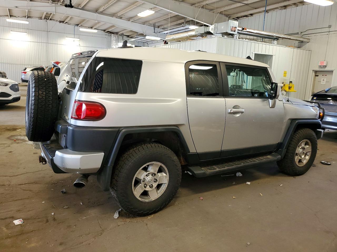 2008 Toyota Fj Cruiser Base - Фото 3